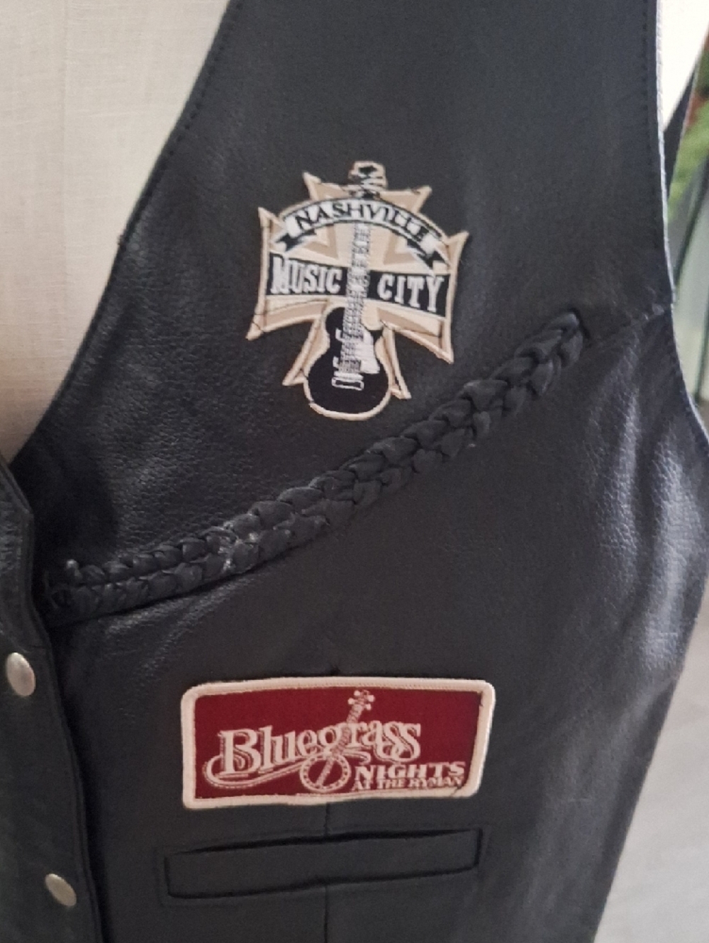 Black Leather Women's Vest with Music City Patches - Picture 2 of 11